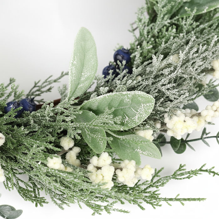 Coronita decorativa, GLOBAL CHRISTMAS, 55cm, PE, Verde/Alb, Pomusoare, Inzapezit