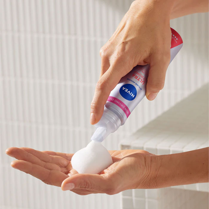 Spuma de par, NIVEA, Nr.5, Strong, 150ml, Mousse