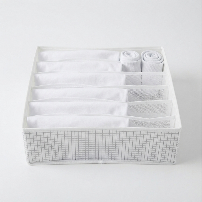 Organizator, Nattyea, Pentru imbracaminte, Textil, 6 compartimente, 32x32x10 cm, Alb