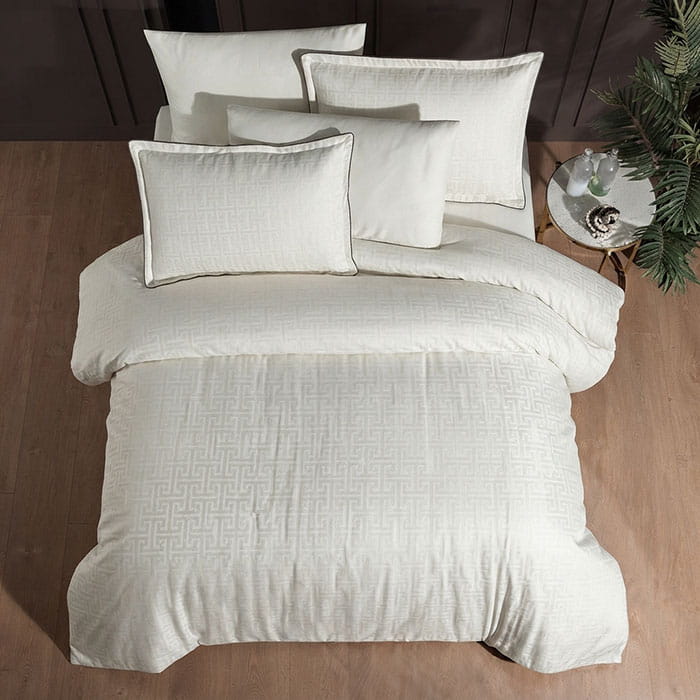 Bed linen set, LA ROMANO, 6 pieces, 240x260cm, 200x220cm, 50x70cm, Satin, Cream, 240x260cm, Turkey