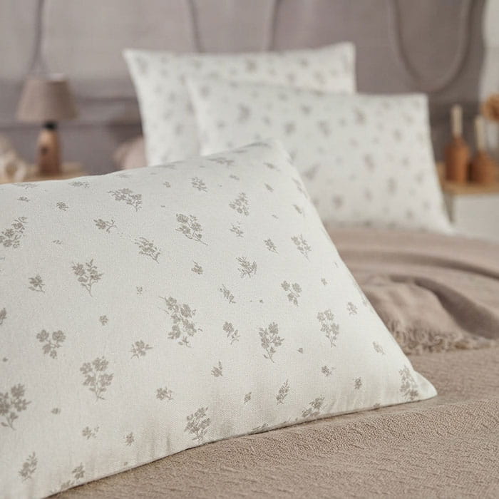 Lenjerie de pat, IRINA HOME, 4 piese, 240x260cm, 200x230cm, 50x70cm, Satin, Crem, Double Size, Turcia, 240x260cm